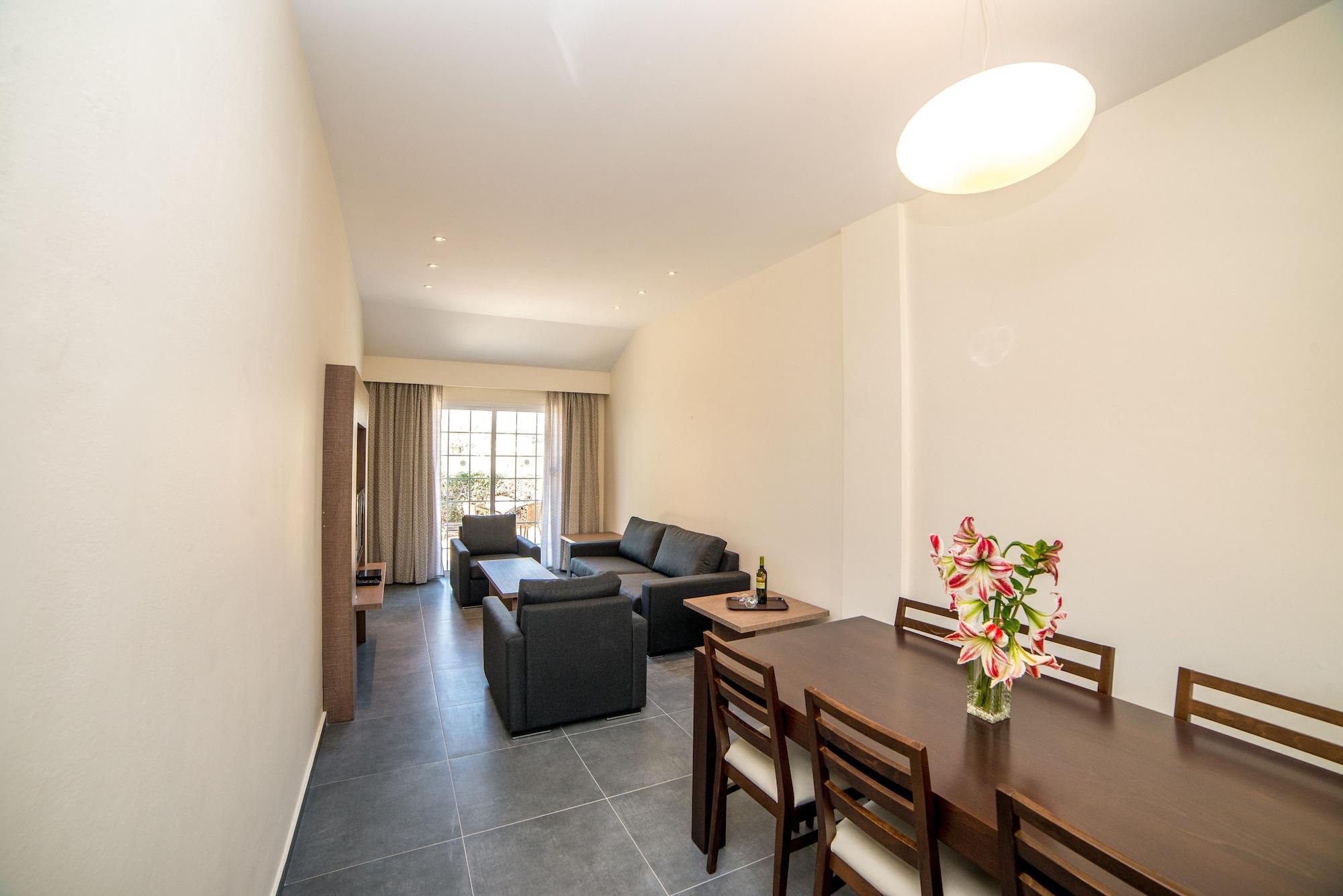 Apartmán Helios 2 Paphos Exteriér fotografie