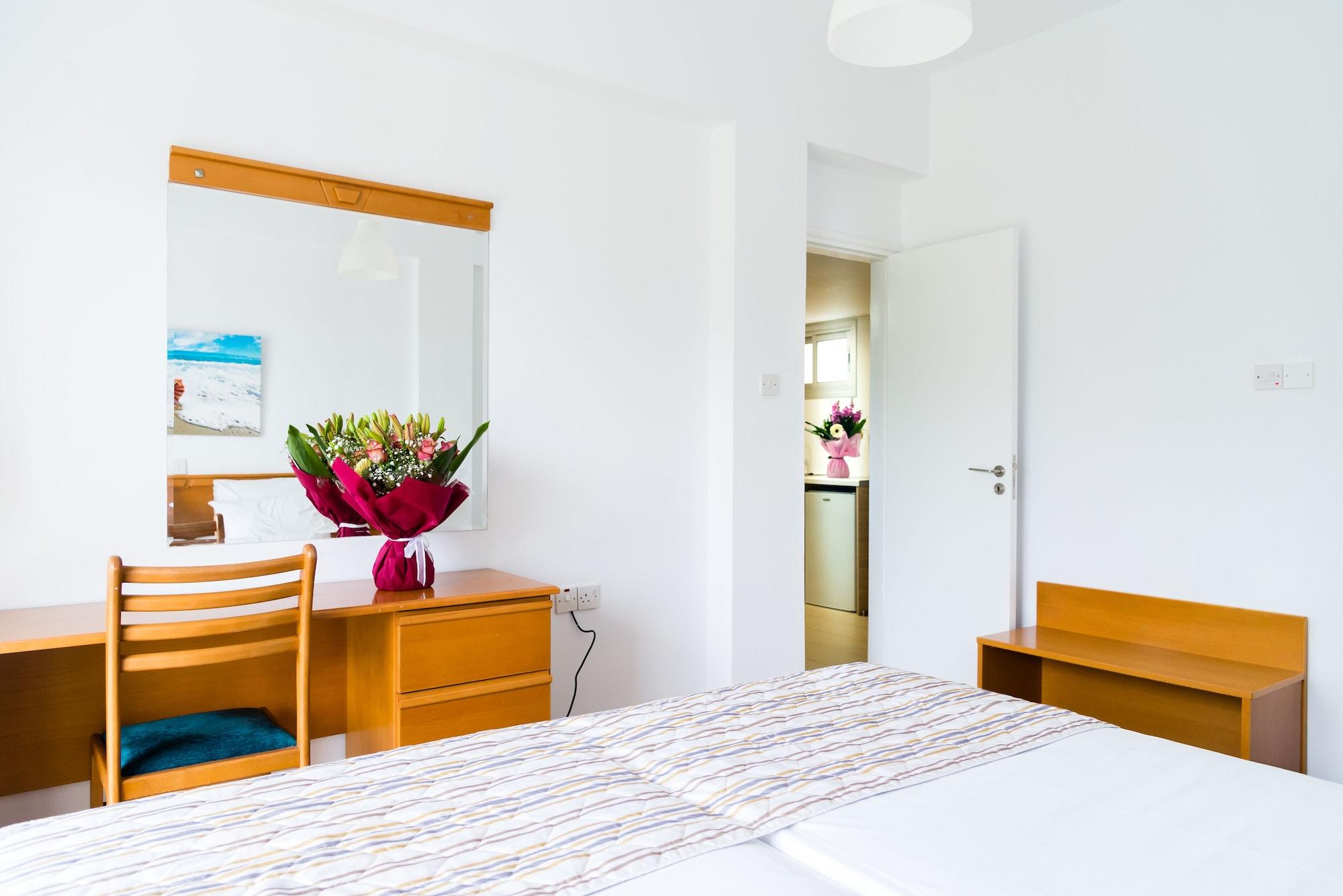 Apartmán Helios 2 Paphos Exteriér fotografie
