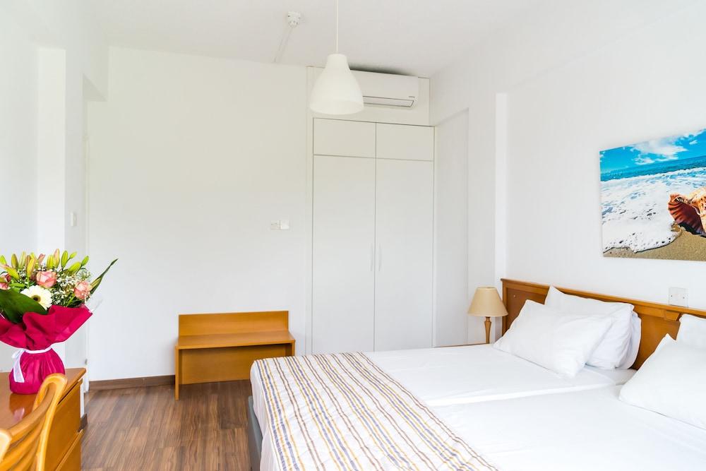 Apartmán Helios 2 Paphos Exteriér fotografie