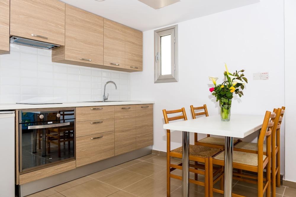 Apartmán Helios 2 Paphos Exteriér fotografie