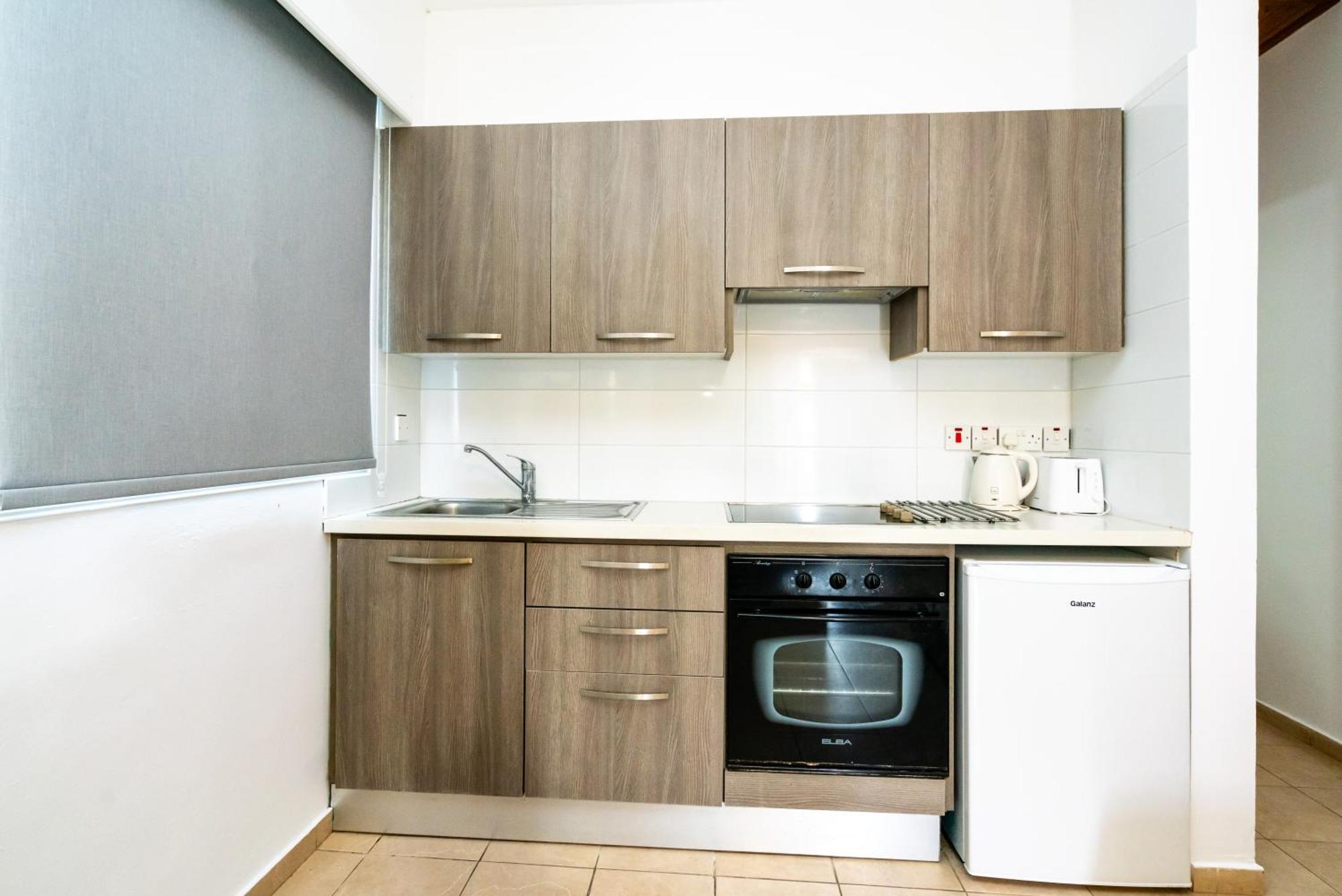 Apartmán Helios 2 Paphos Exteriér fotografie